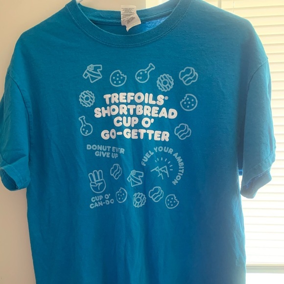 Dunkin Donuts Girl Scout Shortbread T-Shirt - Picture 1 of 4
